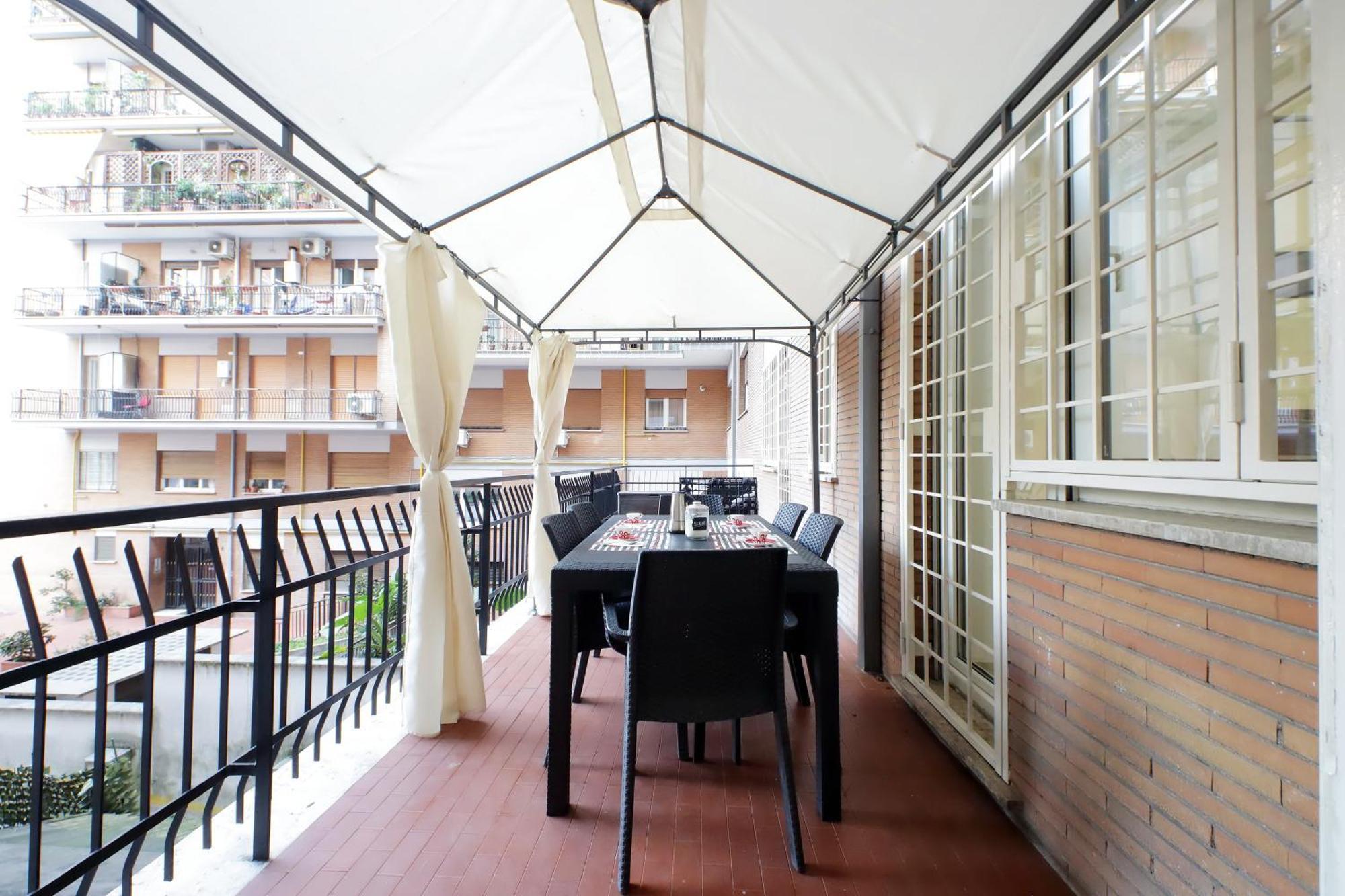 Lovely Apartment With Terrace Near The Vatican Рим Екстериор снимка